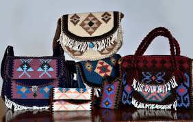 طرح کارآفرینی گلیم بافی